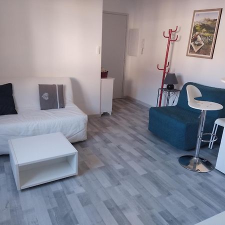 Studio 25 M2 Centre Uriage Saint-Martin-dʼUriage Dış mekan fotoğraf
