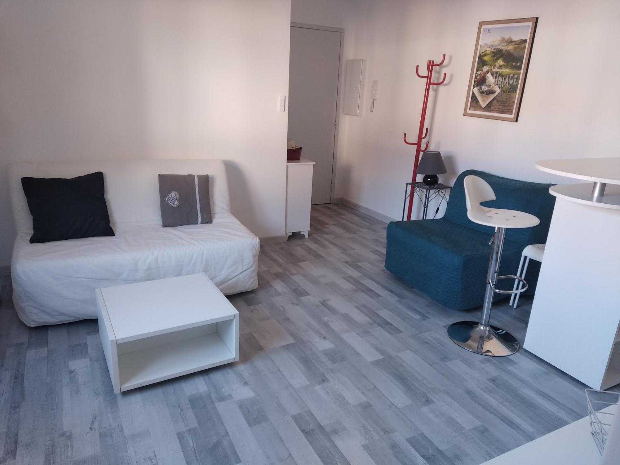 Studio 25 M2 Centre Uriage Saint-Martin-dʼUriage Dış mekan fotoğraf
